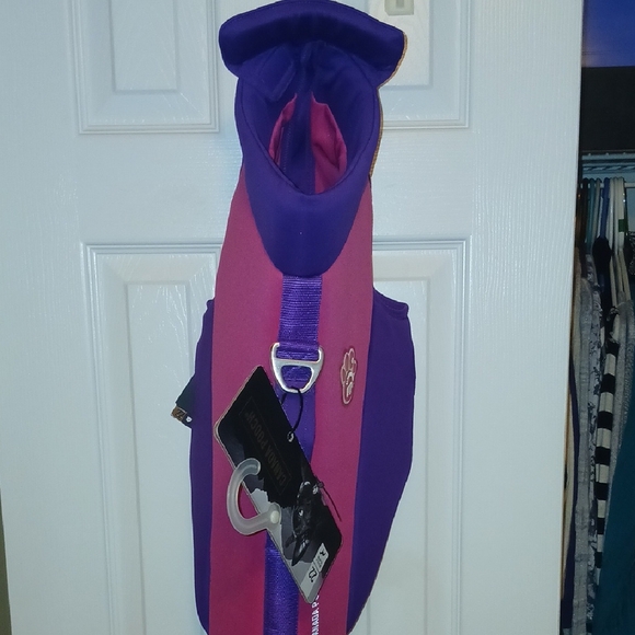 NWT Canada Pooch High Tide, High Visibility Dog Life Vest - Picture 5 of 7